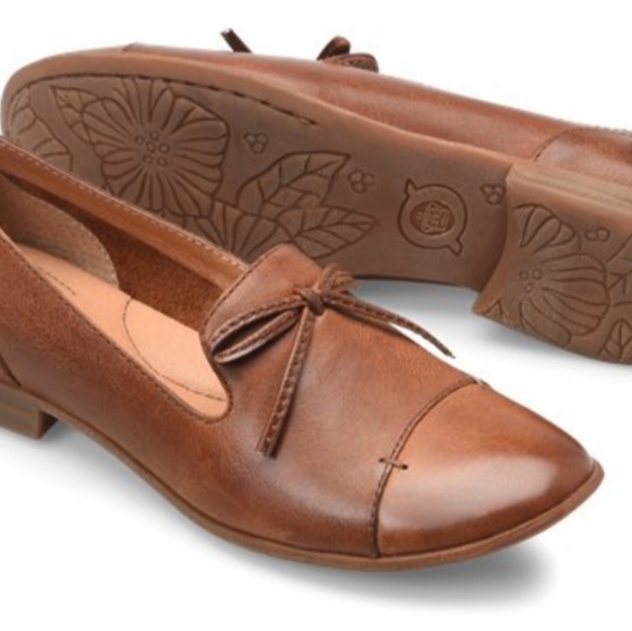 Born Shoes - Born Leather Casual Shoes - Size 8